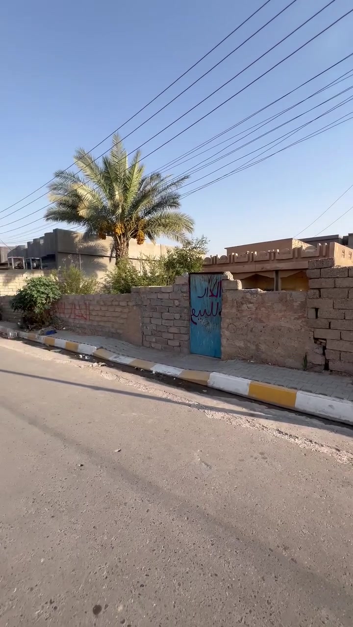 دار للبيع عنوان بيجي حي التئميم

طابو ملك المساحه 400
***********
