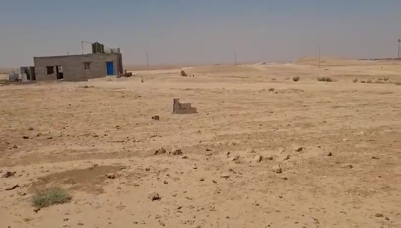 من رخصة الادمن
قطعة ارض للبيع مساحتها عرصه 1600متر محدده من اربع زواية
موقعها حي غزه بنهاية التبليط تبعد عن التبليط 200متر تقريباً مجاوره بيت احمد سمسم من البوشديد
سعرها 15 مليون 
رقم الهاتف : ***********
