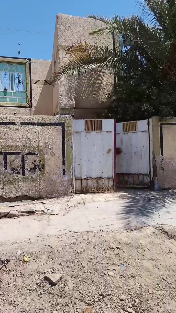 دار للبيع طابو صرف حي العسكري مقابل ساحه ناجي  مساحه 200 متر
يتكون من ثلاث غرف نوم وصاله واستقبال ومطبخ 

موقع راقي 

***********
