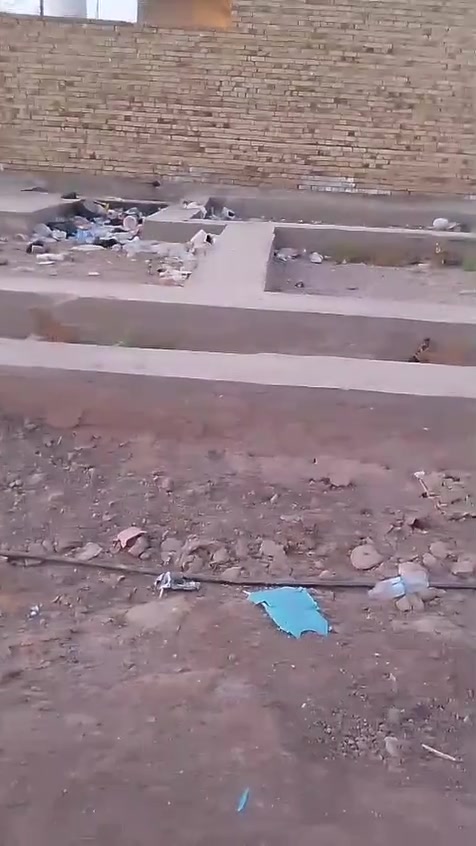 مكلف بنشر/قطعة أرض زراعي مساحته 240م رباط 140 على شارعين موقعها مقابيل أبو رعد لسيراميك و هذا موبايل صاحب الارض.***********
