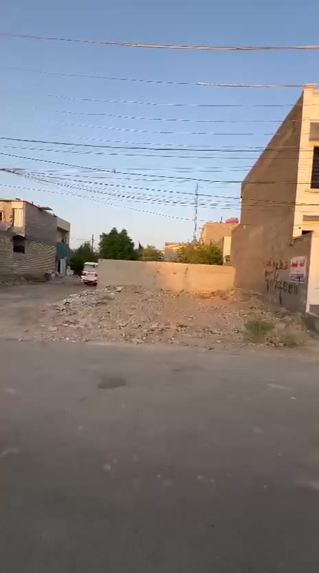 📌فرصه مميزه جدا للبيع

⭐️قطعة ارض للبيع المساحه ١٠٠م
أبعادها 
الوجه.  ١٠م.              الزال. ٢٠م

📍العنوان بغداد منطقة الانتصار مقابل مستشفى حماد شهاب حي المهندسين

منطقه مخدومه بلكامل
تبليط-مجاري-وكل الخدمات الخدميه
مستشفى قريب-سوق-مدارس 

☎️للاستفسار والتواصل 

***********
