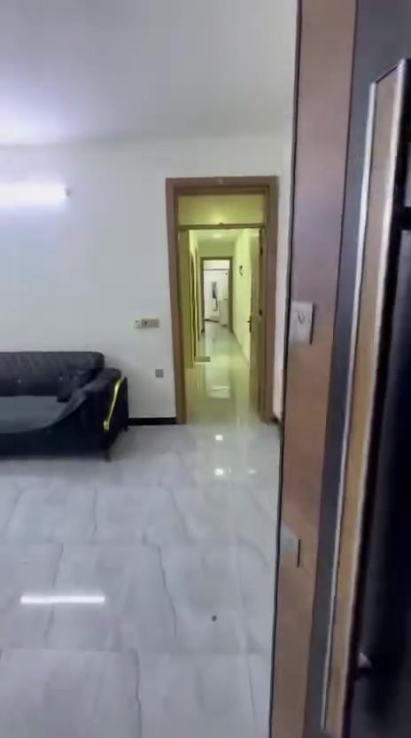 شقه مؤثثه للايجار 
طابق اول مصعد 
غرفتين وصاله ومطبخ وخدمات
الايجار ٨٠٠
الاعظميه  شارع عمر 
***********

