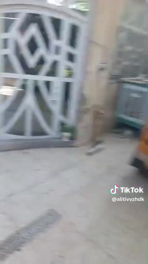 بيت للبيع مساحه 125سند 25بغداد العبيدي حي السفير الاستفسار الاتصال على الرقم واتساب ***********
