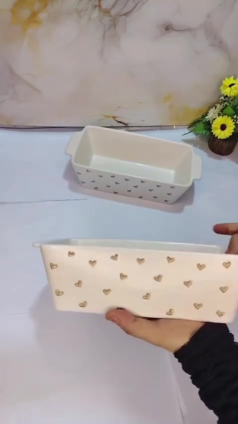 بايركسات حراري نقشات جميلة ⚡⚡
قياس العرض، 12سم. الطول 22
سعره البايركس 5

متوفر توصيل لجميع المحافظات
