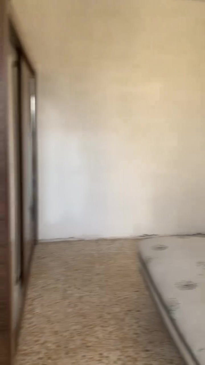 يرهم قسط ويرهم نقد موقعه خضراء الدسيم شارع الحقل للاستفسار ***********
