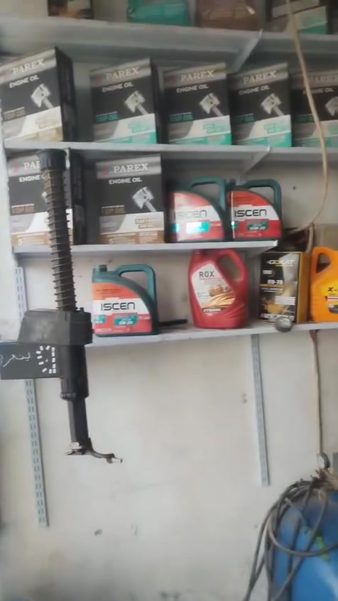 السلام عليكم محل كامل بناصريه بشارع ٣٠ جاهز حتى دهن بيه بلنص غالعه ٢٤ حجم كبريسر ١٠٠٠لتر حجمه وشغله خير من الله يراد واحد ابو مصلحه ايلزمه ومناسب اتصل وبيك خير وتدلل ***********
