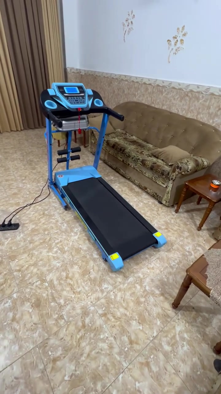 سلام عليكم جهاز جري رياضي لبيع شاشه لمس سماعات خارجية بي وضع جبلي وا جهاز حارق دهون لاستفسار ***********
