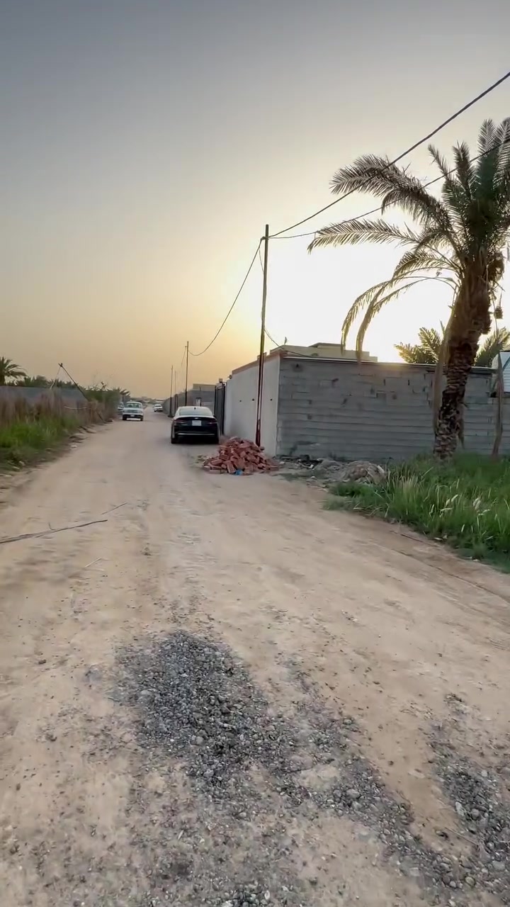 خلف جامعة العميد - خلف البزل 📍
ربع دونم 625 متر وجه 16 متر بسعر مناسب جداً

بيع او مراوس مع سياره حديثة او عقار اقل سعر

السعر 115 مليون نهايته

للأستفسار 

***********
***********
