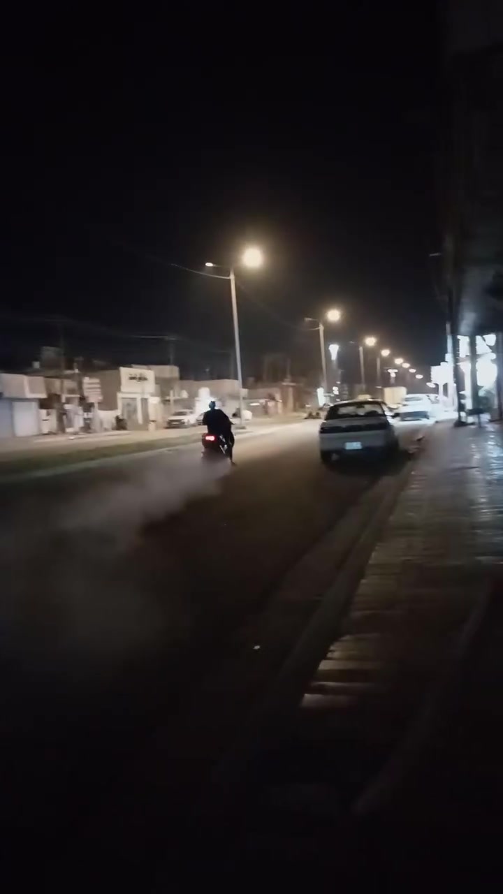 سلام عليكم تي ماكس مديل 8 دراجه كاملا ما ناقصها برغي كهربائيات شغالا مكينه كفالا تجي تفحص وتكلب يله تأخذ دراجه حماوه نص طبيعيه ترايك بيها لبغداد شلعه تاكل الكاع سعر 19 وبيها مجال قليل شراي اتصل مكاني حله مركز ***********🤝
