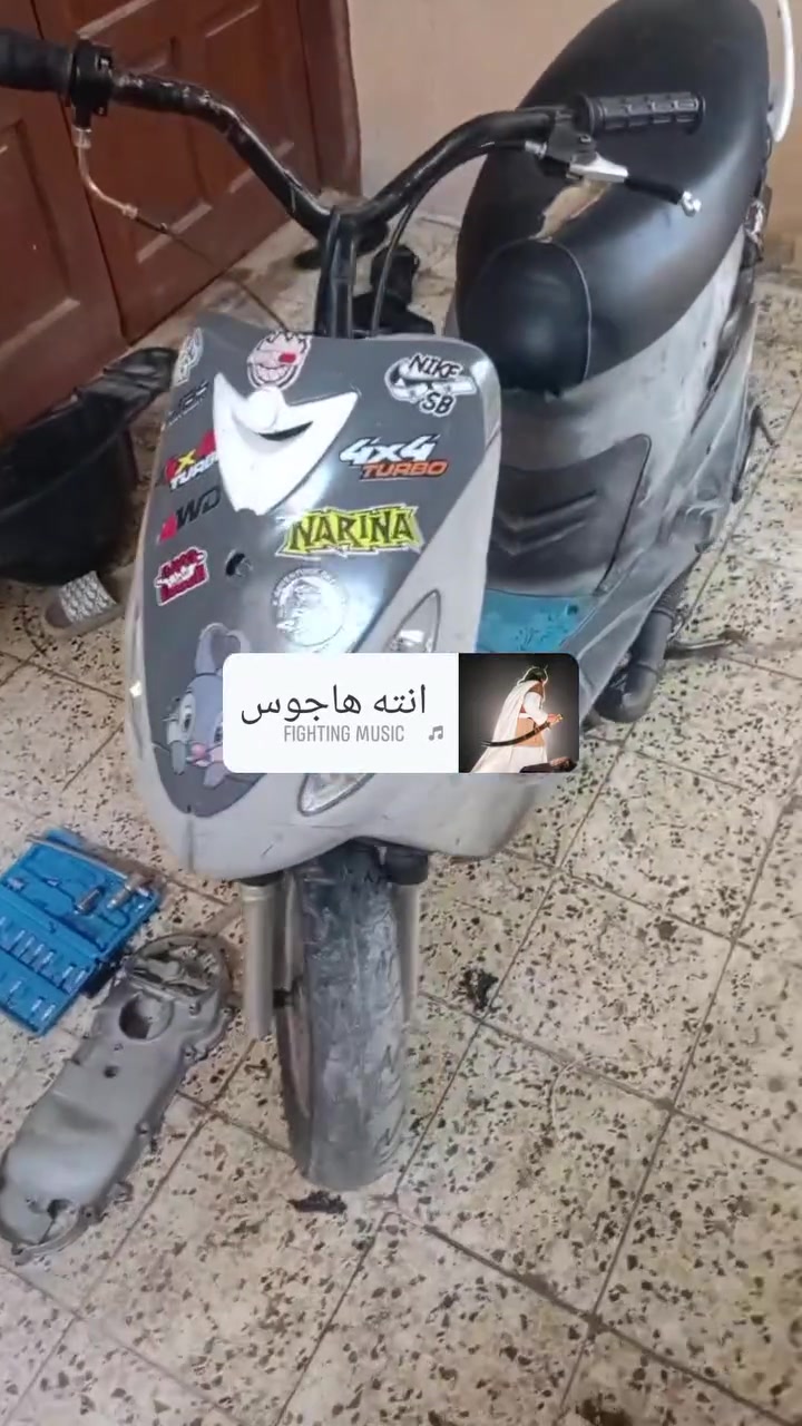 دراجة ماكس قجمه البيع السعر 350 وبيه مجال العنوان البصره الزبير سوق سوادي الرقم بس وساب *********** بوشه 55

