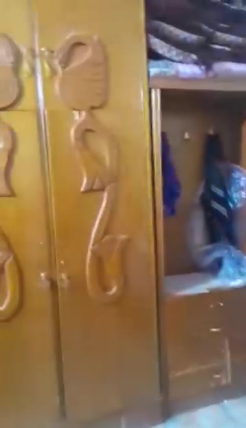 غرفة خشاب صاج الأصلي القديم
الكنتور ٦ بوب مع ملحق بالكنتور مكاني البلديات شارع المصرف 
***********
