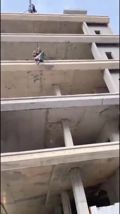 السلام عليكم ورحمة الله وبركاته 🙋🙋
ونج بانزين نحالة سريع تصعيد جميع مواد البناء طابوك ابلوك كاشي سيراميك مادة لاصقة جص رمل اسمنت بورك وتنزيل كافة الانقاض من طابق الاول الحد طابق 15 نطلع كافة المحافظات بابل بغداد كربلاء النجف ديالى و ب ارخص الاسعار اتصل وبيك خير وتدلل 
والله ولي التوفيق 
ونجات الجبوري 
***********
ونج تصعيد كافة المواد البناء 
ونجات الجبوري 
***********
***********
