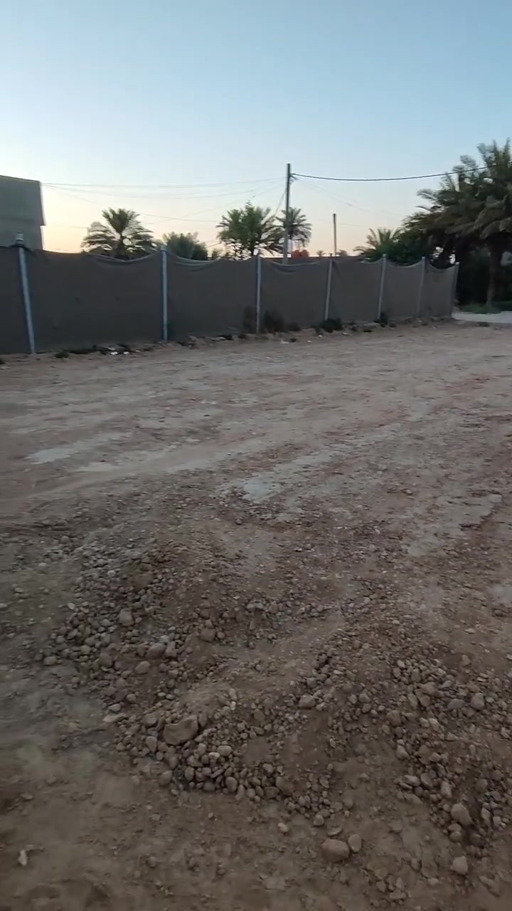 🏡 قطعة أرض للبيع – فرصة سكنية مميزة
📍 الموقع: كربلاء – الرجيبة – فرع الدوارة
📌 مقابل البو ونان بالضبط
🔹 المساحة: 200 متر . واجهة 10 × نزال 20
🔹 نوع السند: طابو زراعي – سند 25
🔹 الخدمات: مخدومة بالكامل
💧 ماء
⚡ كهرباء
🛣️ تبليط
📌 موقع مميز جدا ومناسب للسكن 
للاستفسار والتفاصيل:
📞 ***********
📞 ***********
