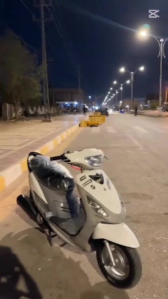 سلام عليكم ماكس منغولي للبيع حاويه صاله شهرين طالعه من حاويه ب700وبيه مجال درجه تخبل ناشفه مكاني ناصرريه قرب مستشفى المعوقين ***********
