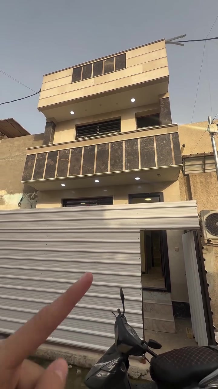 الحرية أبو حطاب • ٣٧٫٥م • واجهة مرمر