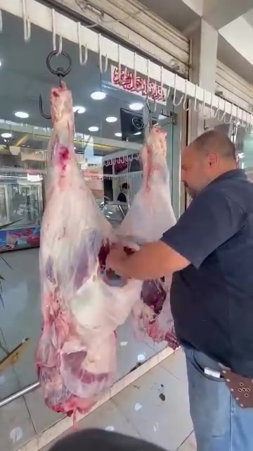 جزاره ارض الموصل 🥩🔪
متوفر جميع أنواع اللحوم 
العنوان : حي البلديات شارع جامع سليمان قرب كهربائية الصقر
رقم التوصيل: ‭***********‬
