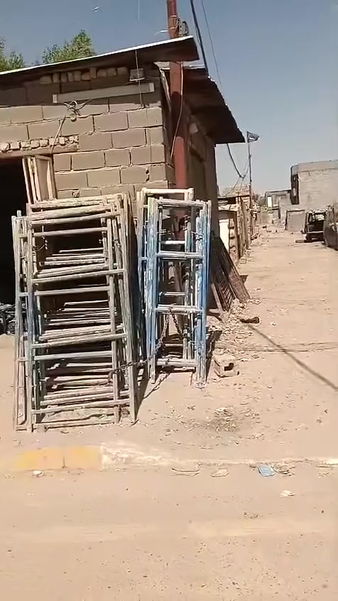 قطعة أرض ١٠٠ متر واجهة ٦ امتار ونص نزال ١٥ سبع قصور بشارع ابو احمد تبعد عن الشارع امتار قليلة ***********

