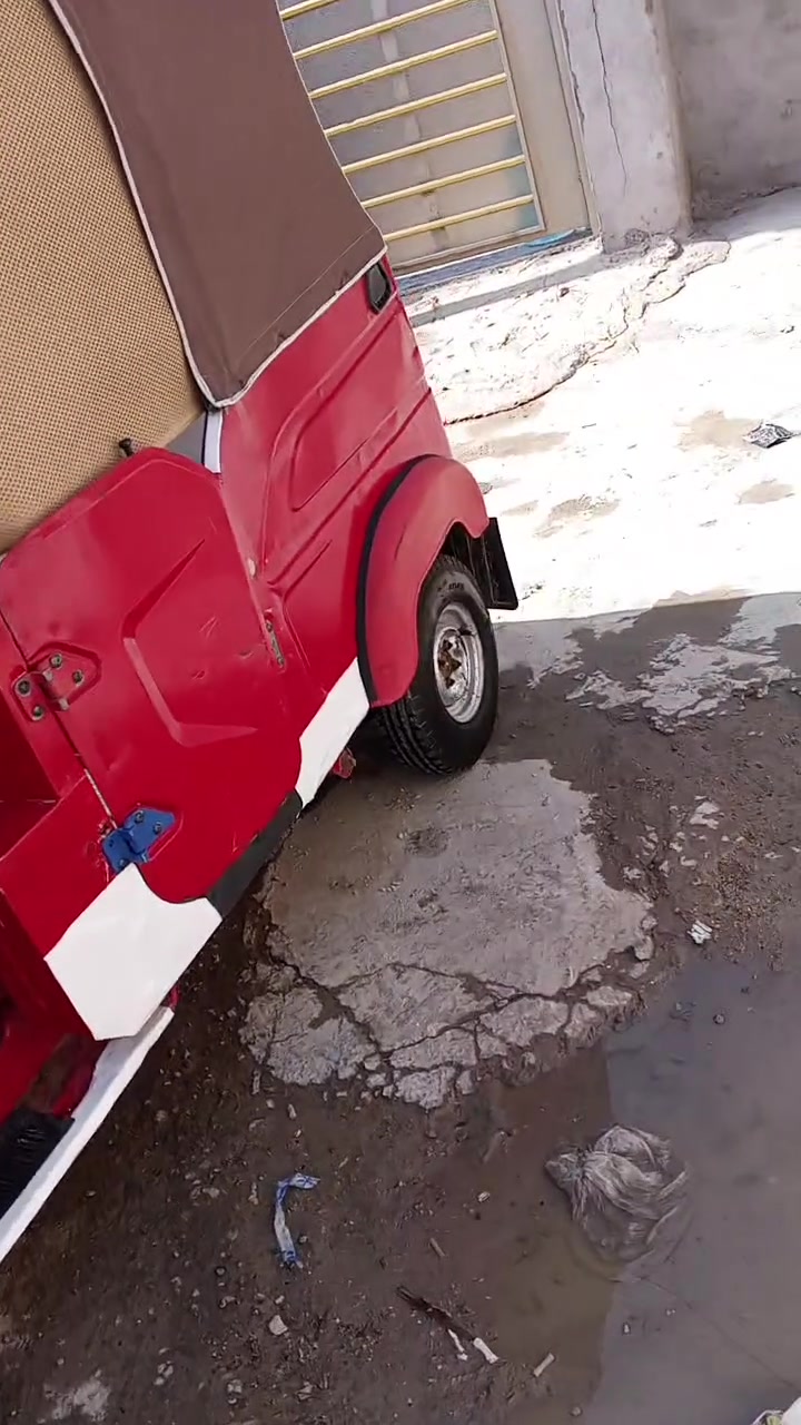 17محدثه و21 كامله من مكينه ودشبول وبدي بس اوراقه 17 كبل لشارع مناقصه شي عارضينه3750وبيه مجال مكاني بغداد جسر ديالى بلعريفيه ***********
