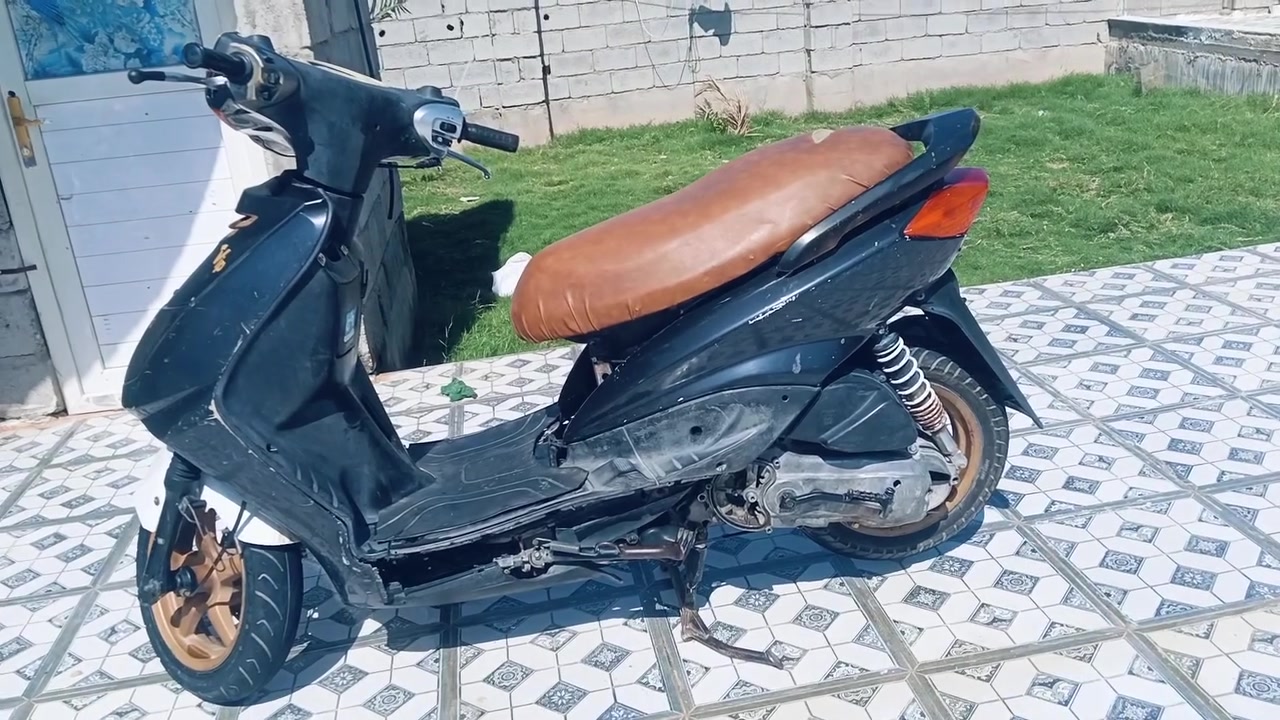 السلام عليكم درجة سكنس نثيه محرك ما مفتوح دراجه ناعمه شلعه ومعدل العنوان ديالى خان بني سعد السعر 300وبيهة مجال حك الجيه للستفسار اكثر ***********ما متواجد خاص
