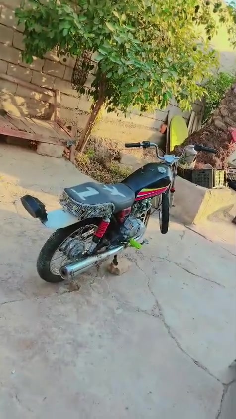 سلام وعليكم 
دراجه للبيع نامه شلامجه أصلي 
شرط فصله ومعدل  محرك نضيف  : السعر 480  الف 
بدون مواعيد تخابرني دكلي باجر عكب باجر لتخابر   
مكاني مشاهده
رقمي *********** يوجد في واتساب
