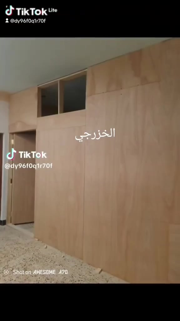 السلام عليكم نجار الفتح وشد الغرف التركي و العراقي و تصليح جميع انواع الغرف و عمل القواطع الداخليه الاستفسار مراسله الصفحه او واتساب