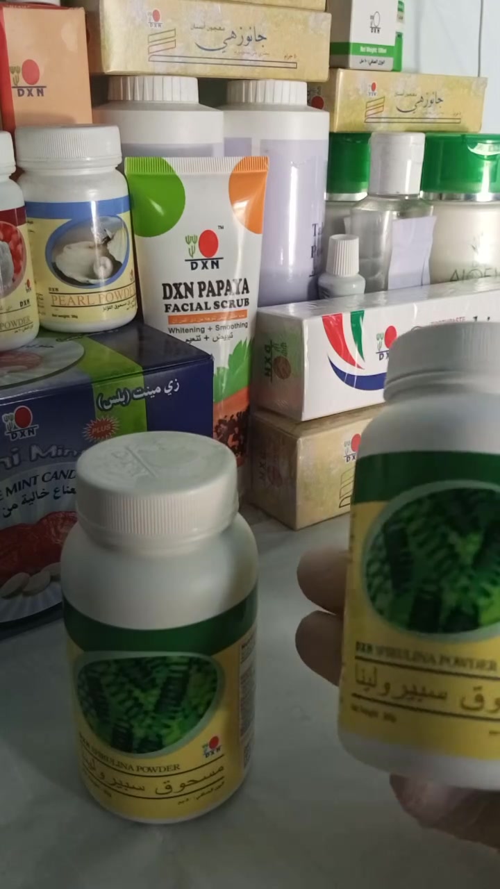 🌿 الإسبيرولينا هي الحل الطبيعي المتكامل:
لنضارة الوجه: تجدد الخلايا، تطرد السموم، وتمنح بشرتك إشراقة حيوية ونضارة ملحوظة.
لمنع تساقط الشعر: تزود الجسم بالحديد، الزنك، والبروتين النباتي لتغذية البصيلات وإيقاف التساقط من الجذور.
🌸 اهتمي بصحتك الداخلية وتألقي للحجز والأستفسار تواصلي معي ***********🌿
