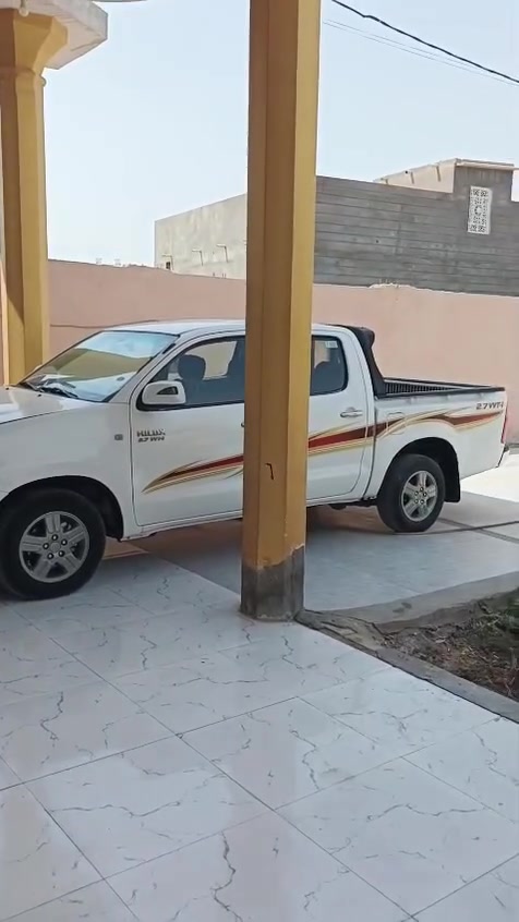 فلاونزه • ٢٠١١ • رقم البصرة