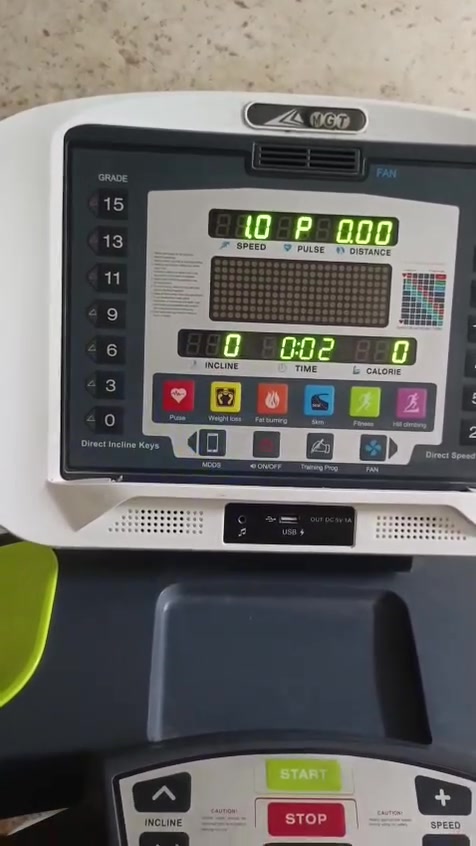 جهاز جري دبل ماطور 🏃‍♂️  شرط جديد نضافة ٩٩ بل مية بي كلشي عدد السرع 20 والجبلي 20 جهاز كامل مابي اي عيب.     سعرة 500 قفل مكاني بغداد مدينة الصدر وهذا رقمي.               ***********
