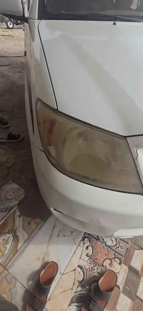 ياالله سلام عليكم للبيع  2006سعودي سياره مكفولة لاصبغ ولاتبديل علا شركة مكينه وكير مكفولات  تبريد ثلج رقم بصره انكليزي مجدده ال 30 السعر 118  وبيها مجال المكان الكرنه الهدامه بيع فقط *********** 07
