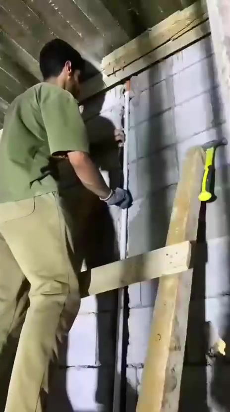 كادر حفر خبره 4 سنوات ماكو شي يصعب عليه سبالت تقطير تثبيت البوري بوكس تشميع بسمنت سرعه بلعمل مجرد يوم واحد فقط يكمل البيت  شغل كله  كوسره بلوك طابك ما نتعب المقابل مجرد نتفق ويشر البيت يجي يوم ثاني يستلم البيت كامل وسعر مناسب ما واحد بصره انه بلحفر 😂
***********
