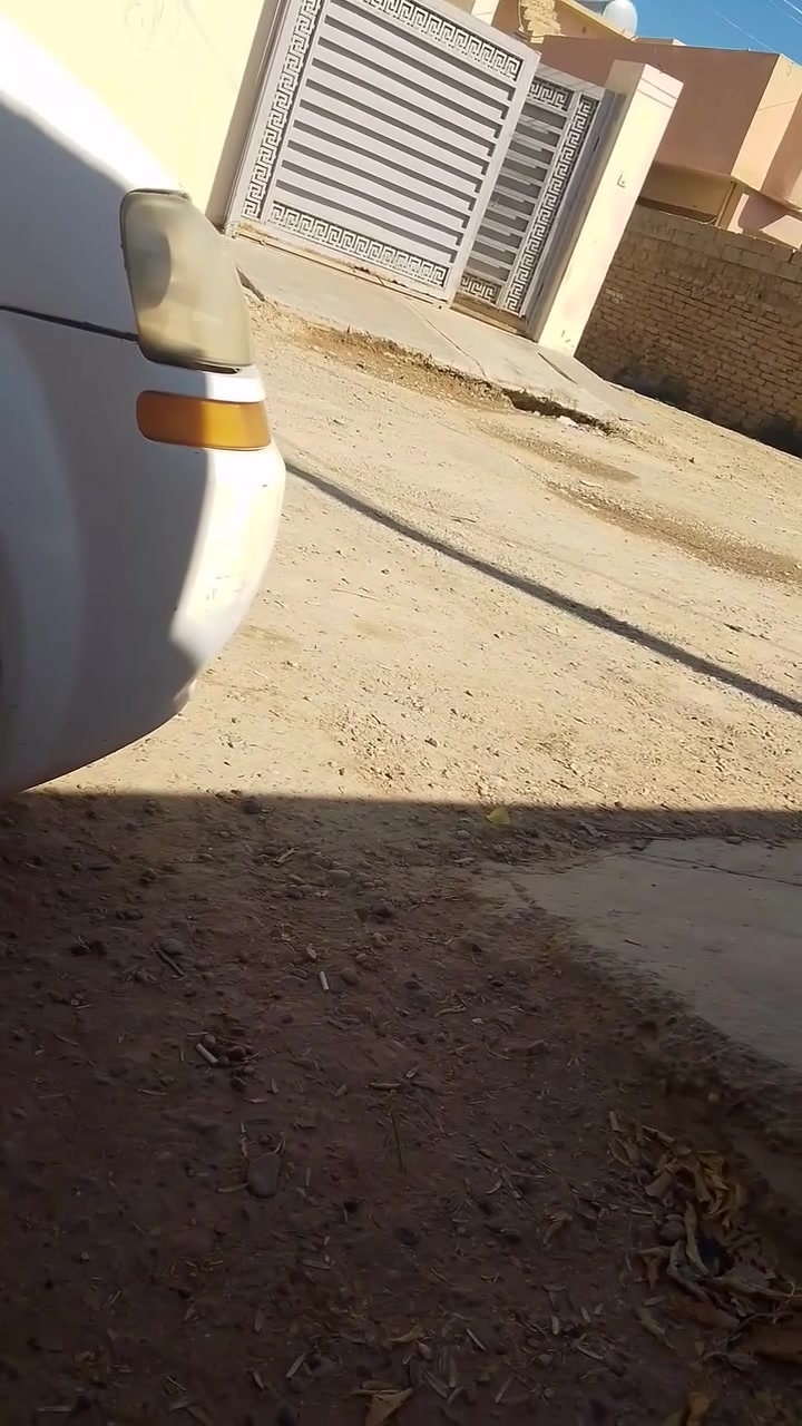 افيو للبيع صاحبهة بلحله بس ماعندي رقمه ولا اندله 
اتعهد بكلشي رقم بابل سنويه 2027
موديل 2005
كير عادي السياره كدامك بلصور سعر 23
مكاني سامراء 
***********
