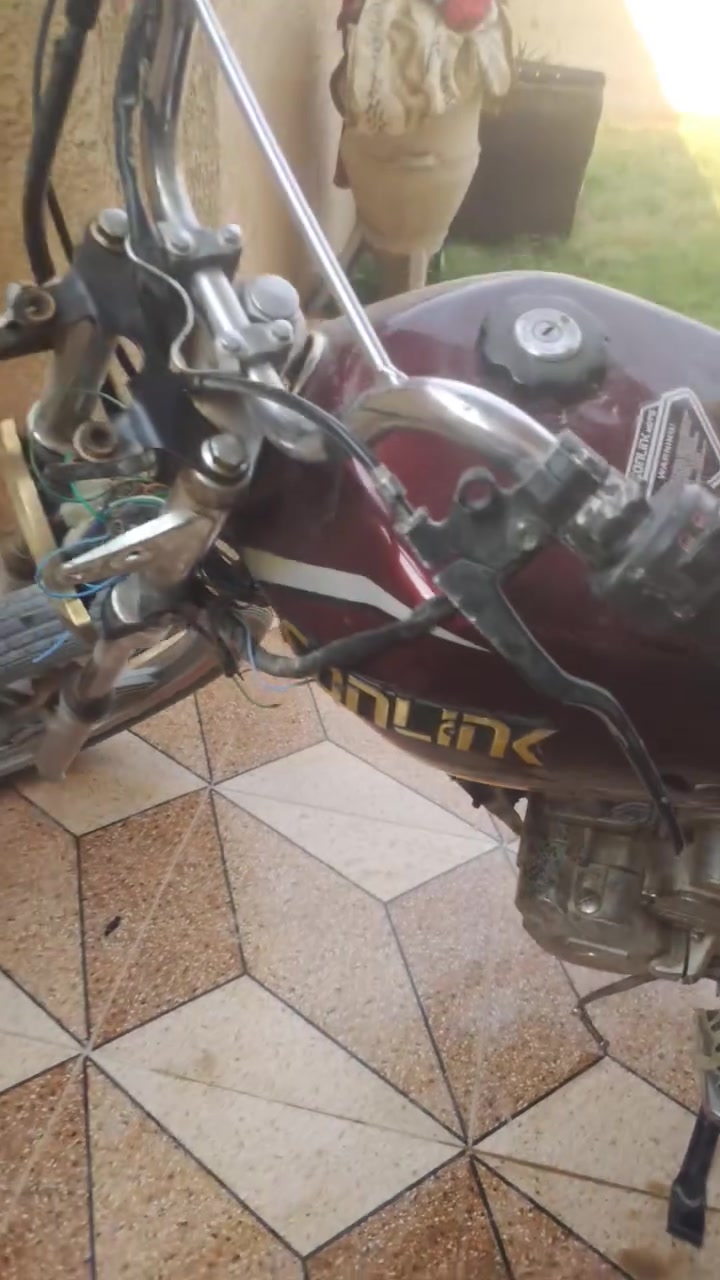 لحك بيع مستعجل 200 وبيه مجال قليل دراجه للبيع مال واحد ايريد ايعيش ليدور جمبزة وهاي السوالف ليراسلني دراجه شغاله عايزها ترتيبات اني ممتفرغ العداد والايت والاشاير كلهن موجودان بريك امامي فقط مستعجل ع البيع 200 بيه مجال حك الجيه تكريت حي القادسية اتصل ***********
***********
