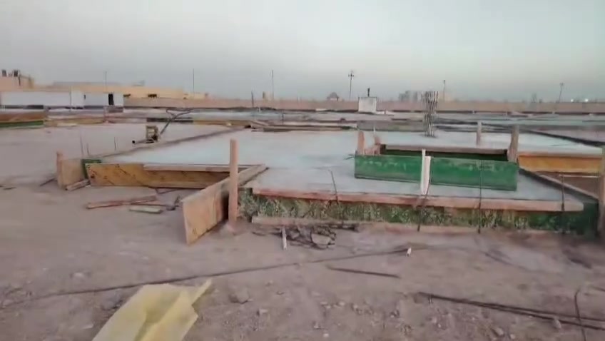 السلام عليكم ورحمة الله وبركاته
خشب بلاويد مكصوص عله ٣٥+سير ٤متر ومقاصير للبيع حالياََ موجود بل بصره ***********
