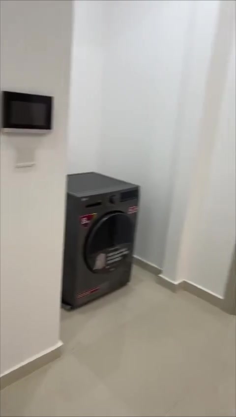 السلام عليكم ✨ اثاث بيت كامل البيع
غراض كله مودرن جدد استخدم شهر فقط الشراي يتفضل دايركت ..... رجاءء المو شري لا يراسل ويتعبني
