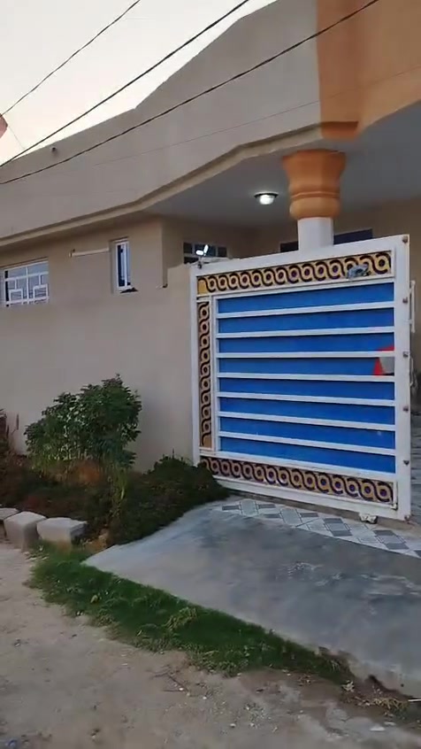 سلام عليكم بيت للبيع طابو زراعي سند 25  منطقه حي العهد قرب عبد الكريم قاسم يبعد ع شارع العام 200 م /  مساحة البيت 500م 
رقم الهاتف /‏‪***********‬‏
