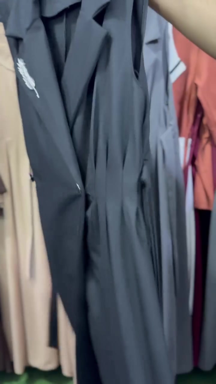 ملاحظه زبائننا الكرام تابعوا ستوريات اليوميه بالصفحه والانستگرام والتكتوك 
صدريه نيكول متوفر في مجمع اوركيد ستايل للالبسه التركيه المستورده شطره شارع الگص عمارة جبار عبدعلي الويده للحجز ***********
