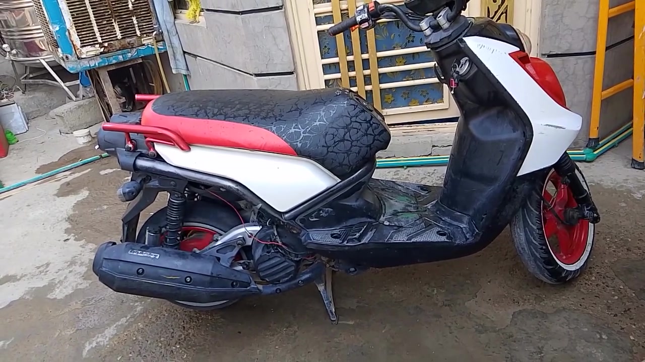 سلام وعليكم دراجه سكنس جبلي
موديل 14 مابيهه اي نقص بس مبدله ولفات سعر 700 وبيه مجال ***********

