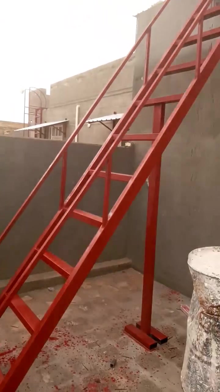 عمل اليوم درج حديد ٢ ملم درجه اولا للتواصل ***********
