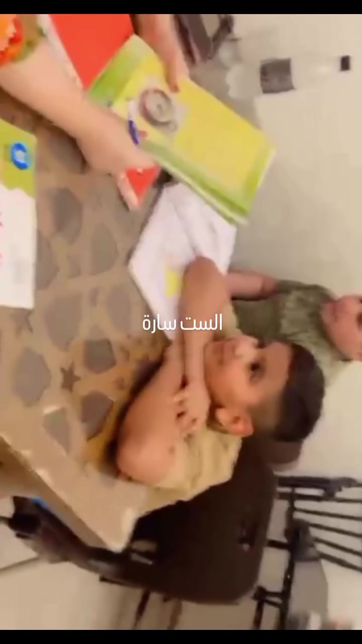 📚 الدراسة معي غير!
شرح واضح، متابعة مستمرة، واهتمام بكل طالب حتى يوصل للنجاح 🎓✨
للمراحل الابتدائية والمتوسطة والاعدادية
الست  سارة 
العنوان الوزيرية 
التسجيل ***********
