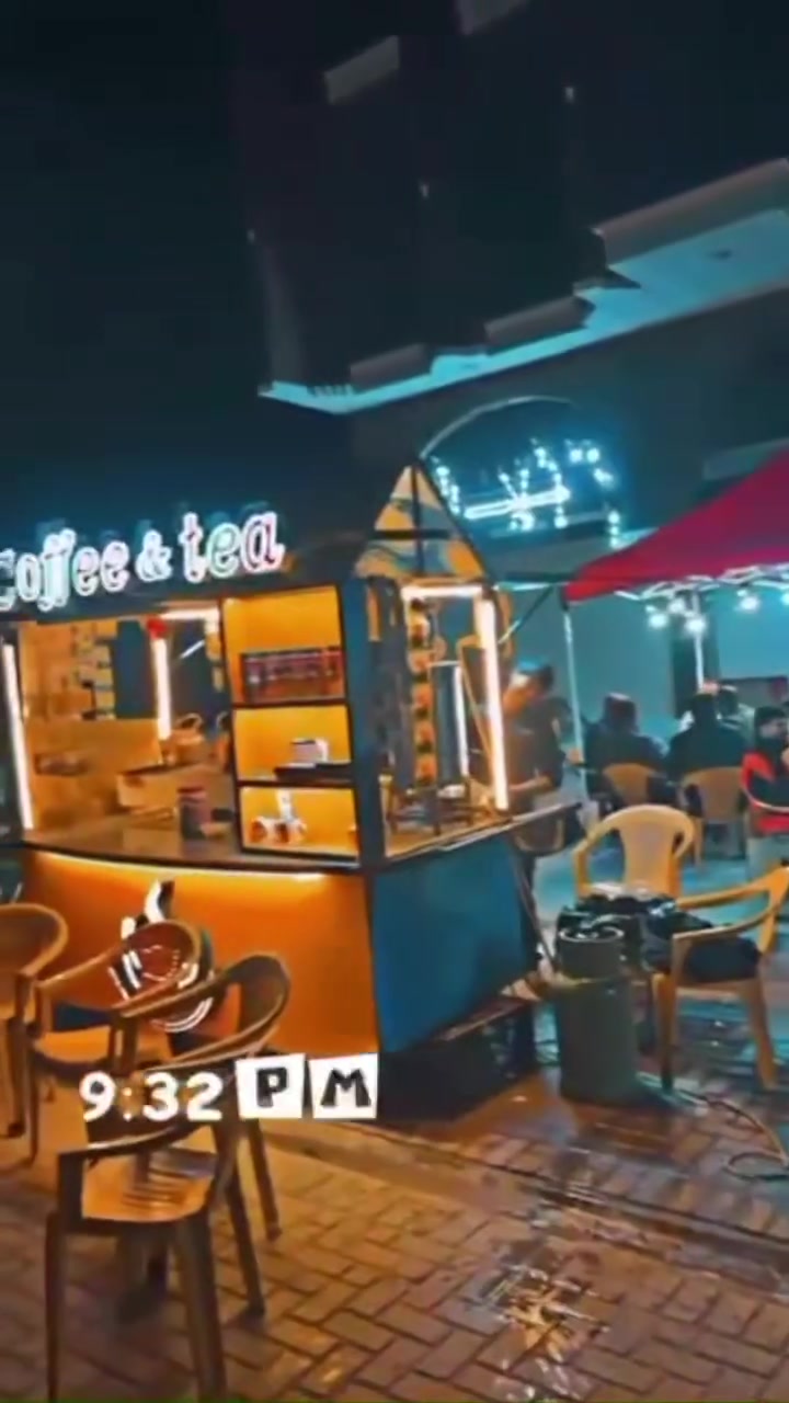 قهوة للبيع • نظيف • ٣٣ كرسي