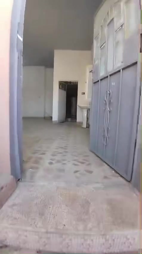 حي السكر • ٣ غرف • طابق ثاني