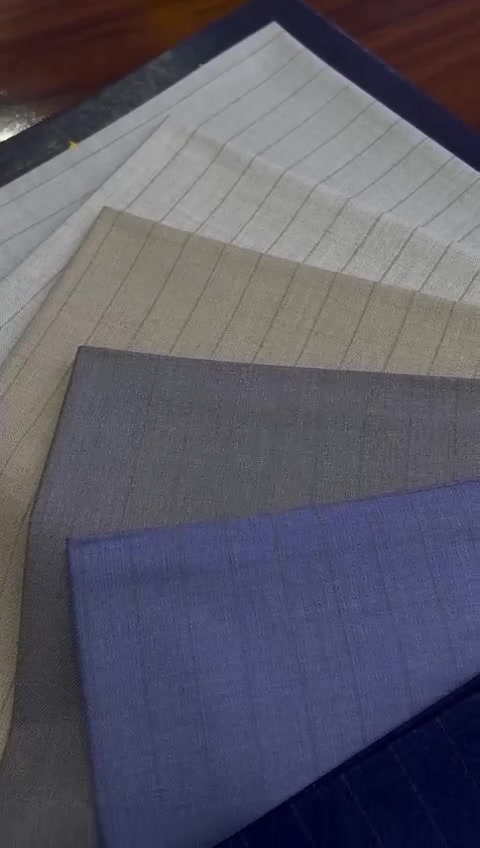 وصلت بفضل الله عز وجل بضاعتنا الجديدة  بالوانها الجميلة وجودة اقمشتها   وتفصال وخياطة  ترضيكم بعون الله بموعد دقيق وسعر مناسب ! فحياكم الله واهلا وسهلا بكم في اقمشة وخياطة الاستاذ خميس /كركوك *حي عدن مقابل سوق المتوكل *********** (والحمدلله رب العالمين)
