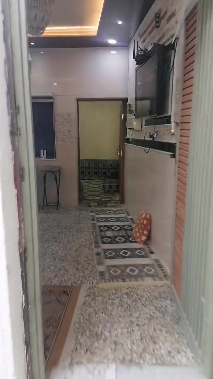بيت للبيع • قريب فاطمة نومان • ١٠٠م