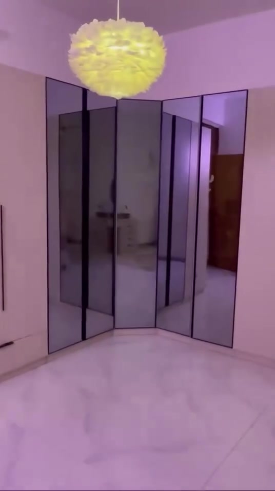 السلام عليكم 
غرفه نوم نفرين للبيع. استعمال 8 اشهر فقط اخت الجديدة 
اخذتها ب3 ملايين  ورايدتها بمليون ونص سبب البيع الانتقال الى مكان اصغر 

8 قطع 
ميز تواليت مرايته بيها لد 
 طابورية
درور
مراية طويلة 
جرباية ( بيها لد من جوة) 
كومديات جرباية عدد 2 
كنتور زاوية يحتوي على لد
 الدوشك هدية للاستفسار تواصل واتساب مارد على فيس لان ممتواجدة 

الثريات الريش اثنينهم ب٧٥ للي يريدهم

‭***********‬
