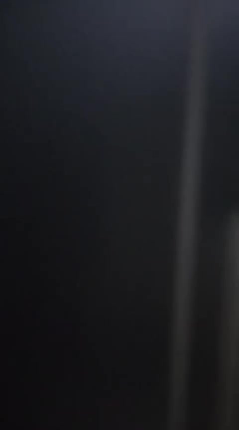 شاشه ٦٥ ماركت الخافض انترنيت اخو جديد  معه كارتون   سعرها ٣٠٠الف بيع مستعجل داعي السفر 
رقم واتساب ***********

