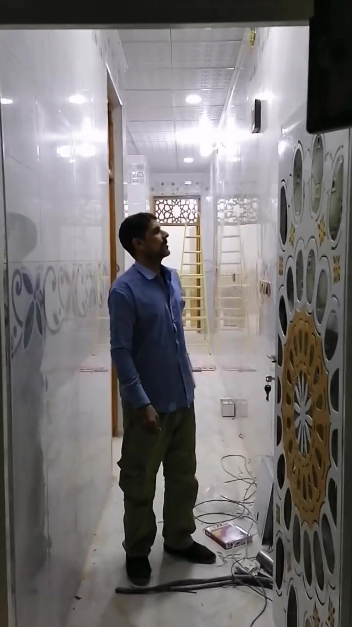 بيت ١٠٠ متر بحي النداء طابقين خلف مأكولات ابو القاسم مقابل مركز الطفاء الجديده منطقة 52جديد بناء 2022 مطلوب الصندوق السكان 32 تسديد الشهري190البيت يحتوي على ٣غرف نوم واستقبال ومطبخ وصالة مع اربع حمامات صحيه  الطابق الثاني نظام سويت نظام دكتات للمبردة بكل غرفة سعر البيت الكلي اب 115 رقم البيت 52464 رقم صاحب البيت ***********
