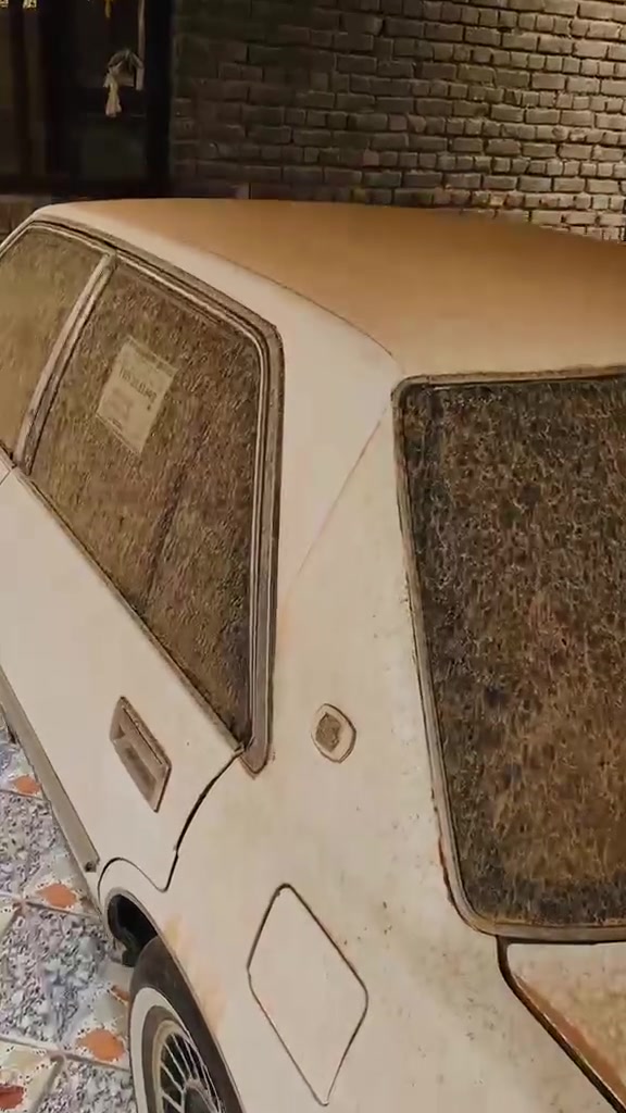 سلام عليكم سياره جاهزه مجهزه من كلشي مكينه وكير حدديه كامله نضيفه سياره كهربايات كامله مكان ناصرية سوك شيوخ سعر 50) ***********
