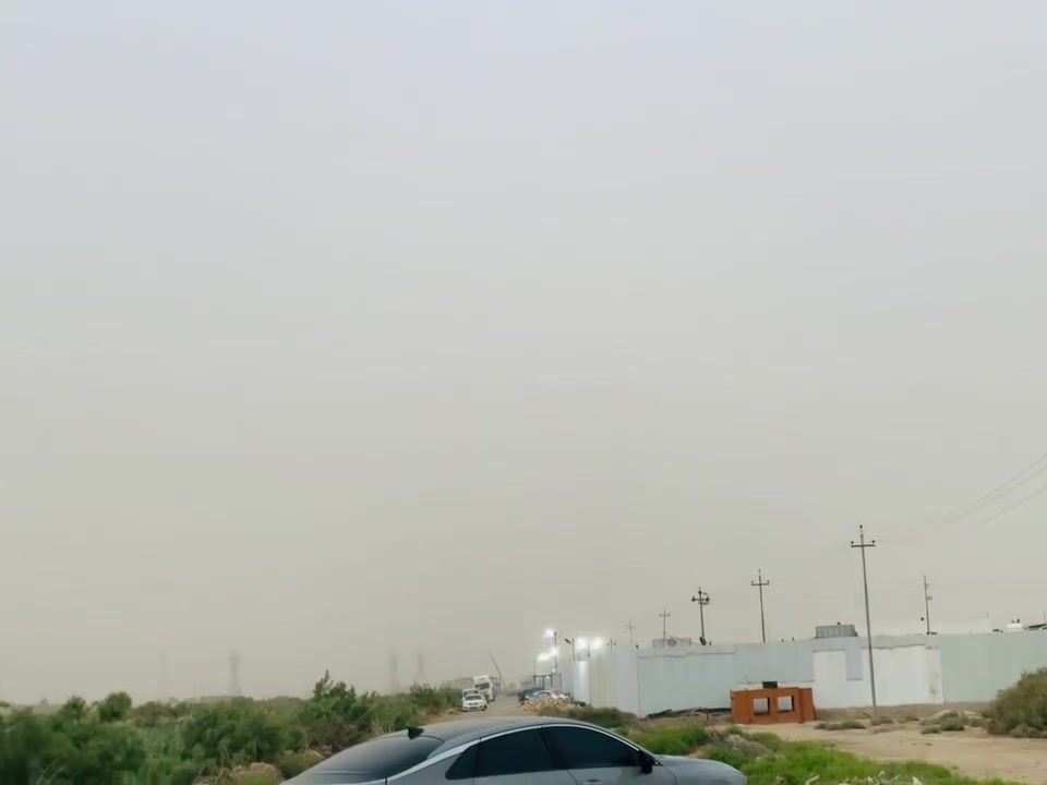 دونم سند ٢٥ 
سريع بغداد- حله - النيل 
خدمات / تبليط ، ماء ، كهرباء ، ماء اساله 
ركن صايره ومسيجة ترهم معمل . مزرعه . سكن …. بأسم شخص ابن عمي
واجهية ٥٩ 
نزال ٦٠ * ٤٠ * ٤٠ 
تبعد ع السريع مسافه قليله لان ع الشارع ركن صايره الشارع مال المدينة الصناعية رويال حجي لازم الكعبي
السعر ٣٥ 
الاتصال على هذا الرقم ***********
