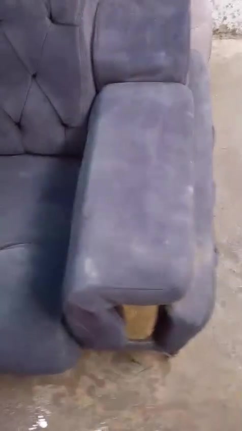 إعادة النشر بسبب الوعود الكاذبه الي ميشتري لايتصل رحمه لوالديك تخم مستعمل ٥٠ نهايته الي يريده يتصل ***********
