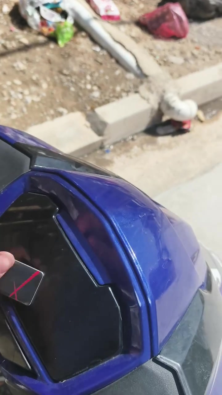 السلام عليكم دراجه شحن للبيع سكنس رياضي 6 بطاريات شرط الفحص يمشيك 75 كيلو الدراجه فول نضافه كهربائيات كله شغال بريكات شغال تايرات جدد شاحنته شغال سرعته 99 الحقيقي 50 عنواني موصل جانب الايسر حي الشيماء 
السعر 500 وبي مجال..خاص مفتوح 
*********** واتساب
